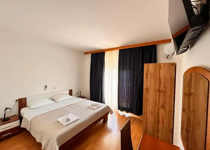 Pansion Tony מלון פג