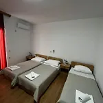 Hotel Pansion Tony Pag Pag Town