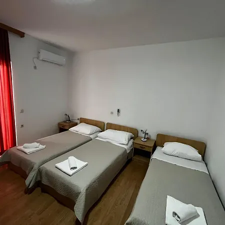 Hotel Pansion Tony Pag Pag Town