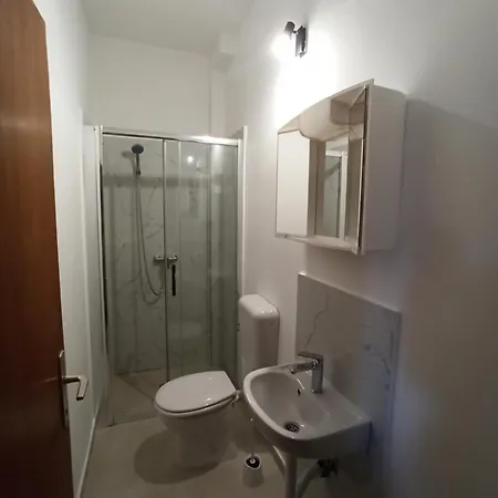 Hotel Pansion Tony Pag Pag Town